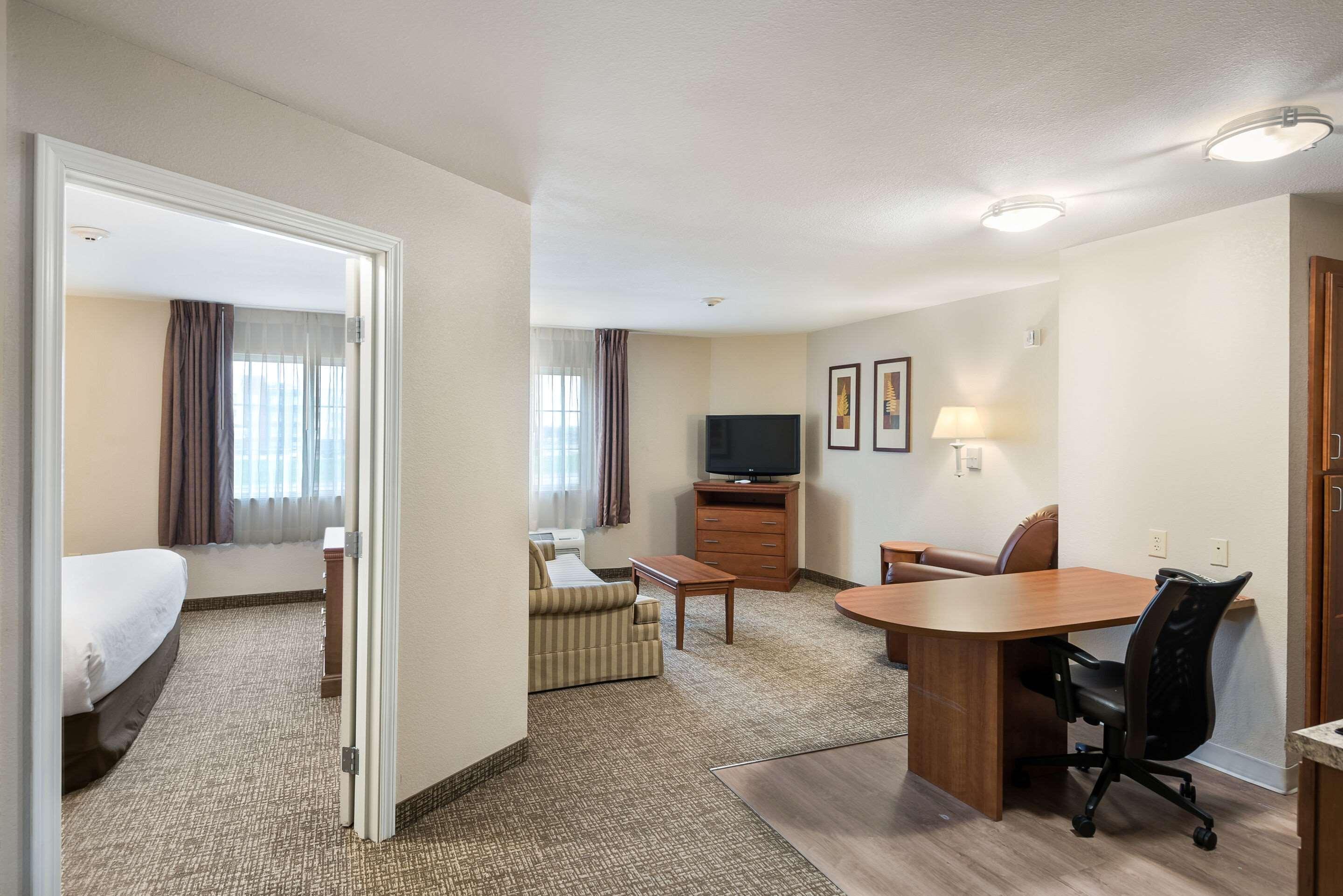 Suburban Extended Stay Hotel Waterloo - Cedar Falls - Cedar Valley 외부 사진